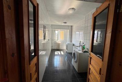 Apartament cu 3 camere decomandat în Lujerului - 4