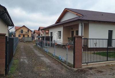 Casă cu Teren 250 Mp în Sâncraiu de Mureș