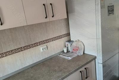 Vand apartament cu 2 camere zona Micro 1 Vand apartament cu 2 camere zona Micro 1 - 4