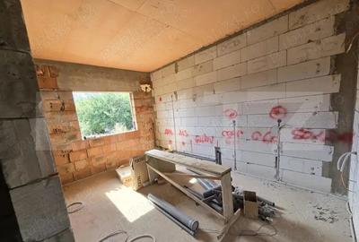 Casa plan parter 4 camere ?i beci in Barnova - 5