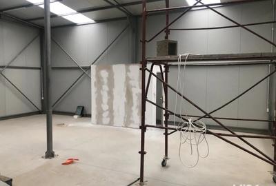 Spațiu comercial, de 90 mp, în Central - 3