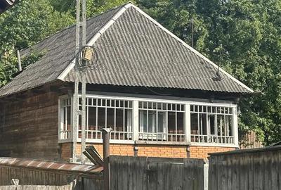 Casă în Slătioara - 2