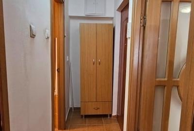 Garsonieră decomandată în Nicolina - 3