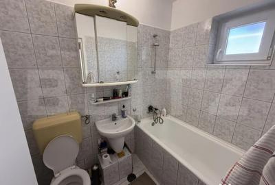 Apartament cu 2 camere decomandat, mobilat în 14 Mai