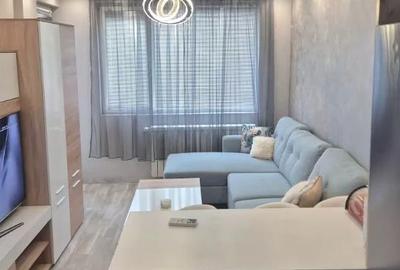 Apartament cu 2 camere semidecomandat în Roșu