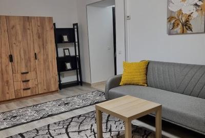 Apartament cu 2 camere decomandat în P-ța Romană - 8