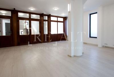 Inchiriere casa, vila 7 camere | Individuala, Renovata, Curte | Campul Pipera - 7