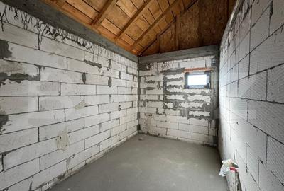 Casa semi-finisata P + M, 110 mp utili, teren 339 mp, Pielesti, zona Magnolia - 6