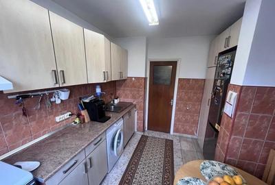 Apartament cu 3 camere în Brâncoveanu - 3