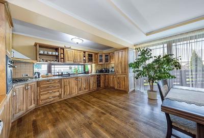 Suprafata generoasa teren - 27