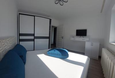 Apartament cu 2 camere semidecomandat, mobilat în Far - 18