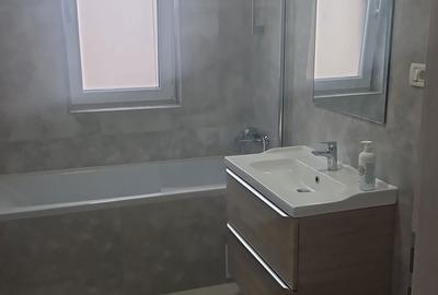 Apartament cu 3 camere decomandat în Dumbrăvița - 1