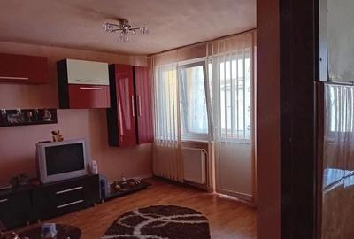 Apartament cu 2 camere decomandat în Central - 1
