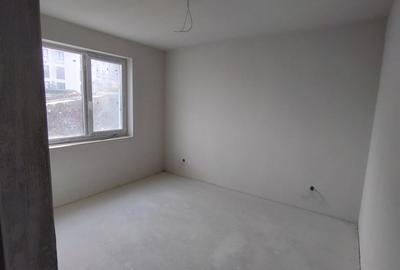 Vand apartament cu 3 camere, zona Razoare - 7