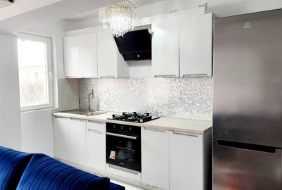 Apartament cu 3 camere semidecomandat în Băneasa - 3