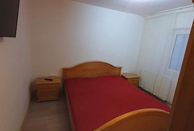 Apartament cu 3 camere decomandat în Aradului - 2
