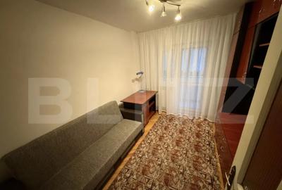 Apartament cu 3 camere decomandat în Cetate - 1