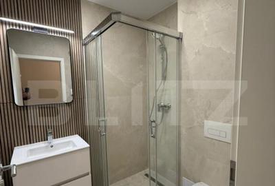 Apartament cu 3 camere decomandat în Aradului