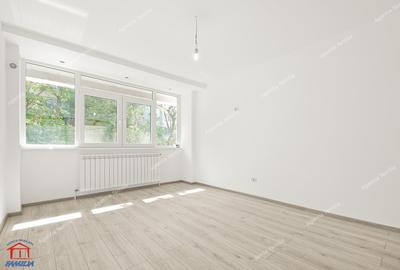 Apartament cu 2 camere decomandat în Micro 19 - 2