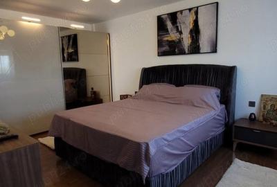 Apartament cu 3 camere decomandat în Central - 1