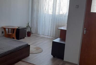 Garsonieră semidecomandată în Vitan