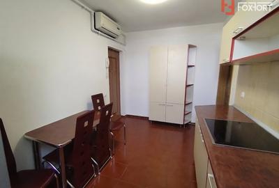Garsonieră semidecomandată, mobilată în Soarelui - 9