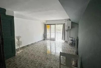 Spațiu comercial, de 85 mp, în Cornișa - 3