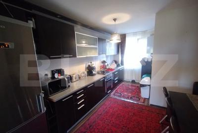 Casa tip duplex,6 camere,220mp,241mp teren,garaj,zona Unirea - 2