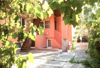 Casa si teren generoase, locuință, afacere, investiție - Astra, Brasov Casa si teren generoase, locuință, afacere, investiție - Astra, Brasov - 1