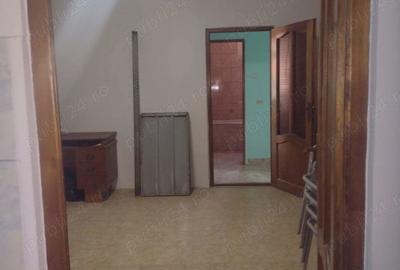 Spațiu comercial, de 58 mp, în Central - 3