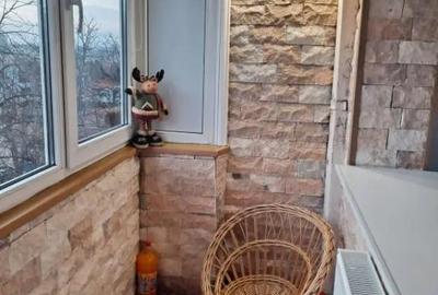 Apartament cu 2 camere semidecomandat, mobilat în Tomis II - 2
