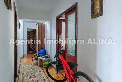 Apartament 4 camere in Deva, zona Piata centrala, Bld. Decebal, 76mp , etaj 2... - 2