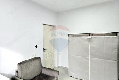 Apartament cu 3 camere semidecomandat în Boul Roșu - 8