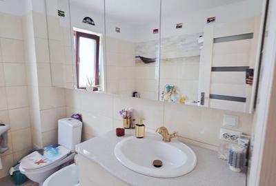 Apartament cu 3 camere în Balciu - 12