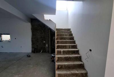 Casă cu 5 camere cu Teren 250 Mp în Buftea - 3