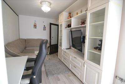 Apartament cu 2 camere decomandat în Răcădău - 11