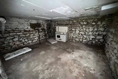 Vand casa zona Titulescu - 1