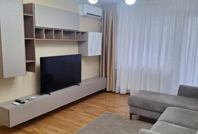 Apartament cu 3 camere decomandat, mobilat în Obor