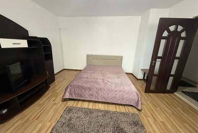 Garsonieră decomandată în Central - 5