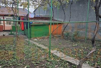 Casă individuală cu 4 camere cu Teren 110 Mp în Brătianu