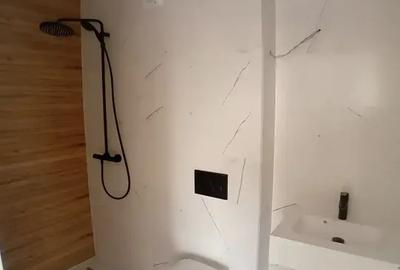 Apartament cu 3 camere decomandat în Titan - 4