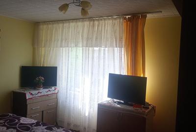 Apartament cu 2 camere decomandat în 1 Decembrie - 3