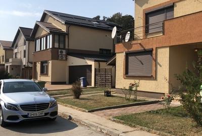 Casă individuală cu 7 camere cu Canalizare în Balotești - 1