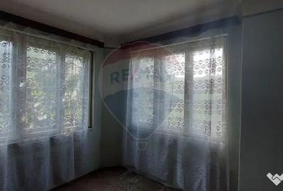 Casă cu 4 camere cu Teren 720 Mp în Central - 9