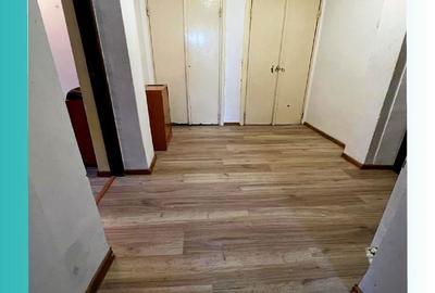 Apartament cu 2 camere decomandat în Banca Națională