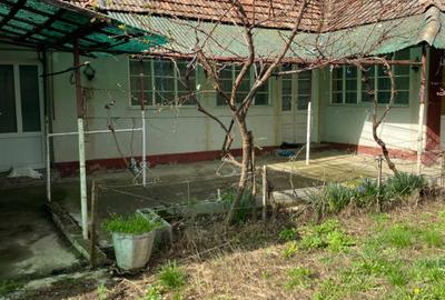Casă cu 4 camere în Central - 8