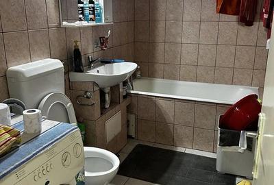 Apartament cu 2 camere semidecomandat în Lipovei