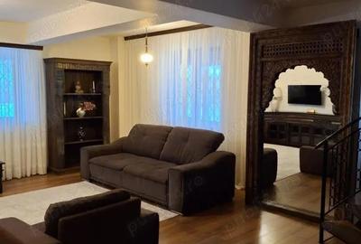 Apartament cu 3 camere decomandat în Central - 1