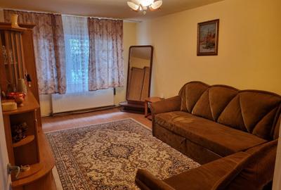 Apartament cu 3 camere decomandat în Zamfirescu - 3