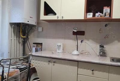 Garsoniera etj 1 ,zona Doroban?i - 9